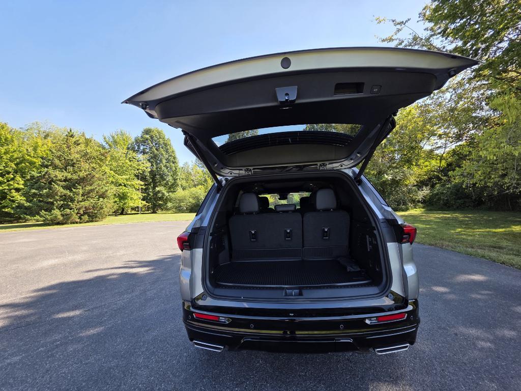 new 2026 Buick Enclave car, priced at $58,985
