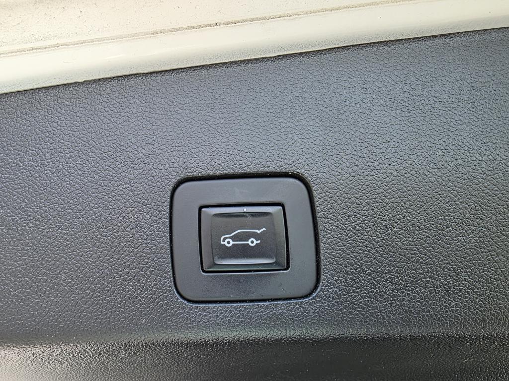 used 2022 Buick Encore GX car, priced at $19,995