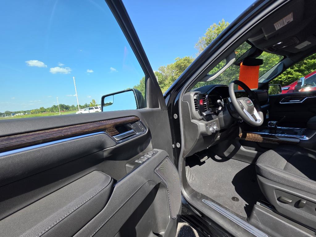 new 2026 GMC Sierra 1500 car, priced at $62,355