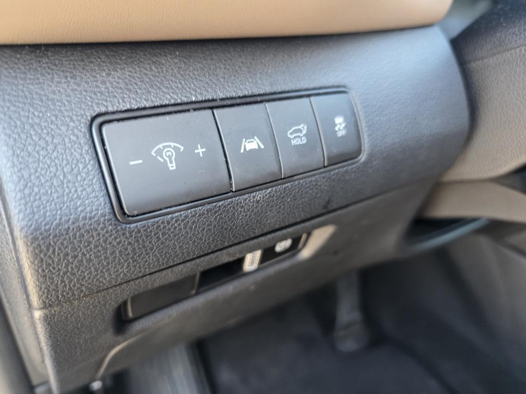 used 2023 Hyundai Santa Fe car, priced at $21,995