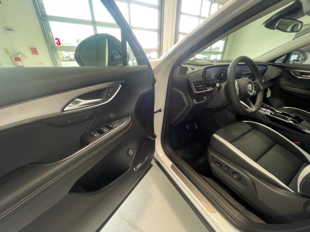 new 2025 Buick Envision car, priced at $43,240