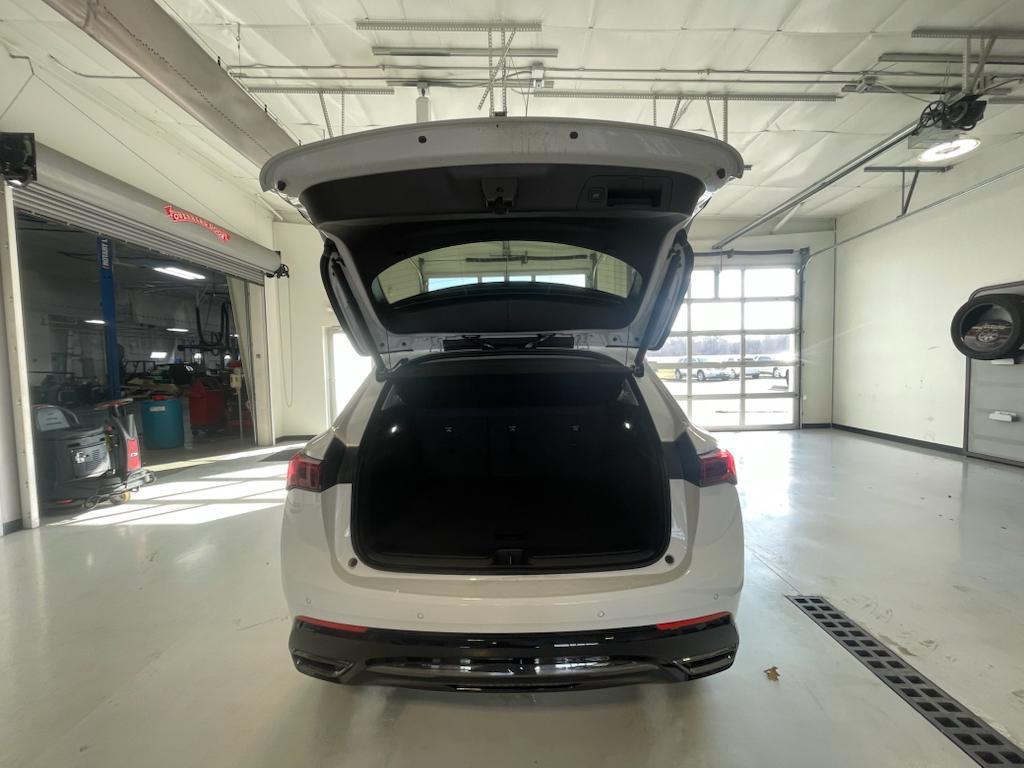 new 2025 Buick Envision car, priced at $43,240