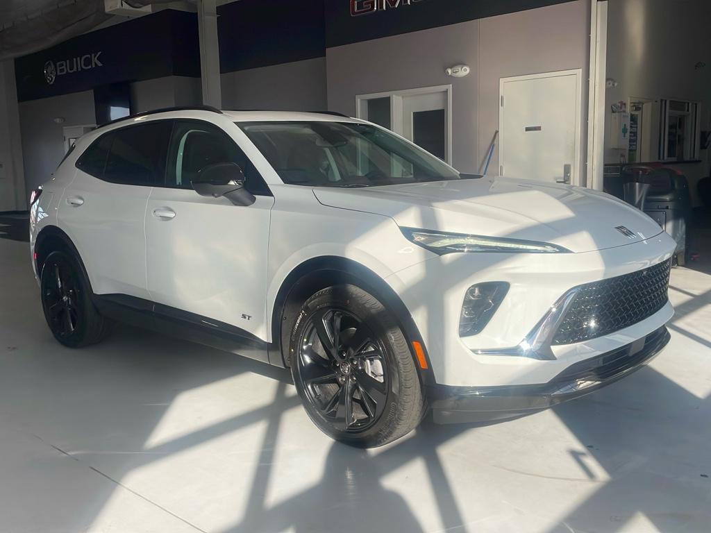 new 2025 Buick Envision car, priced at $43,240