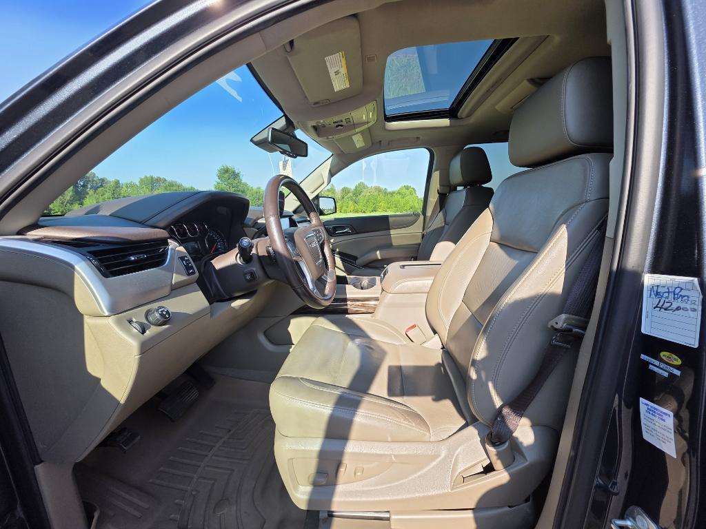 used 2020 GMC Yukon car, priced at $30,995