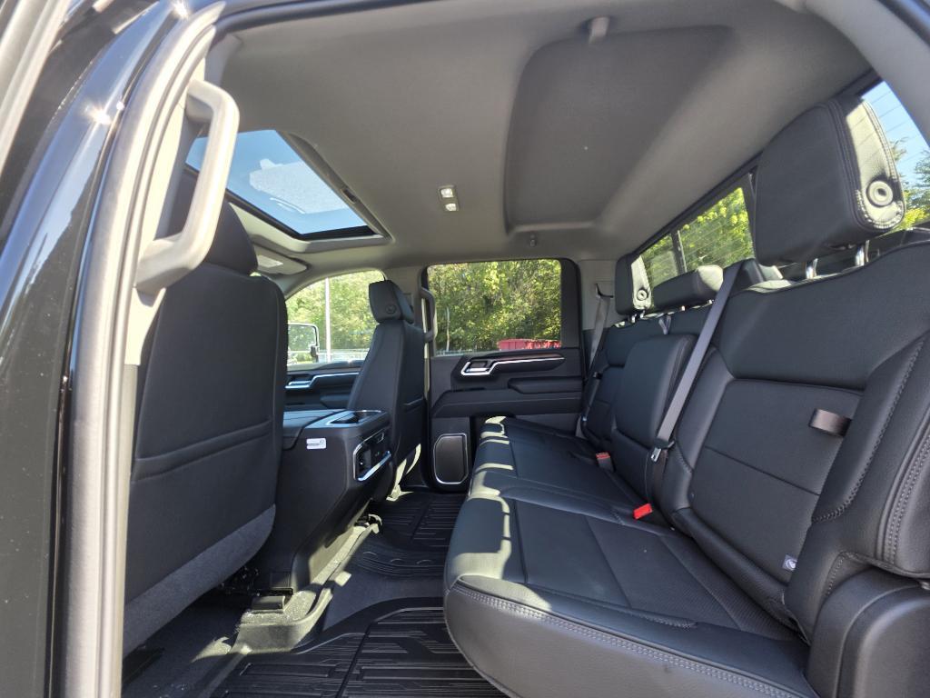 new 2026 GMC Sierra 2500 car, priced at $80,720