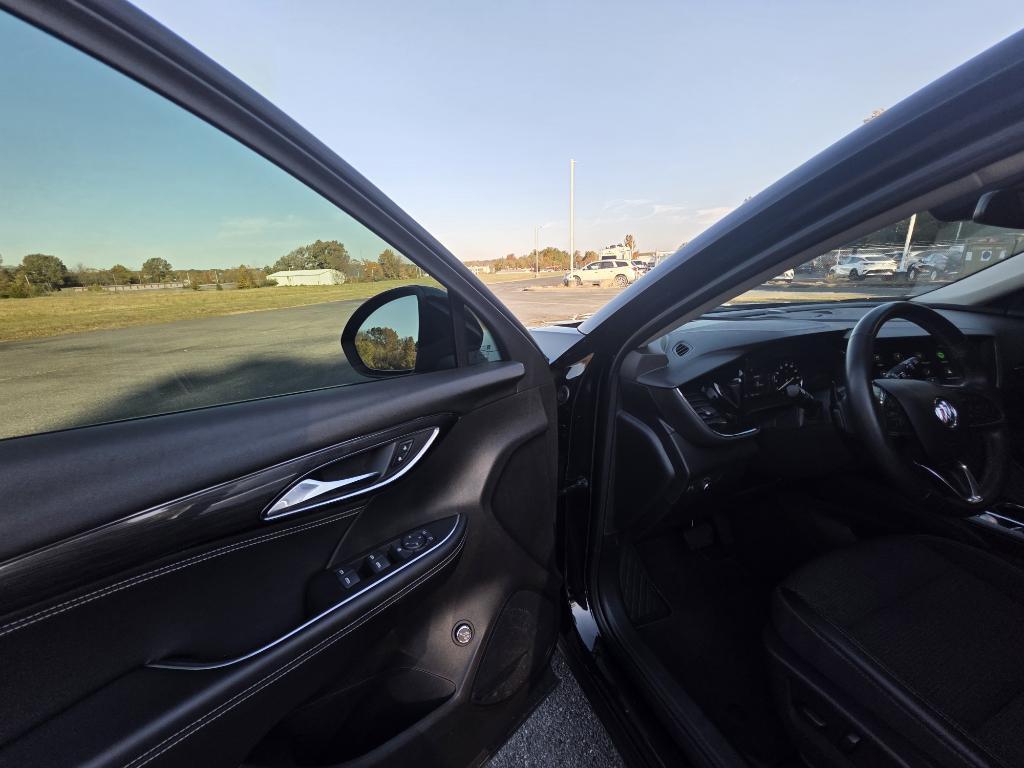 used 2022 Buick Envision car, priced at $26,995