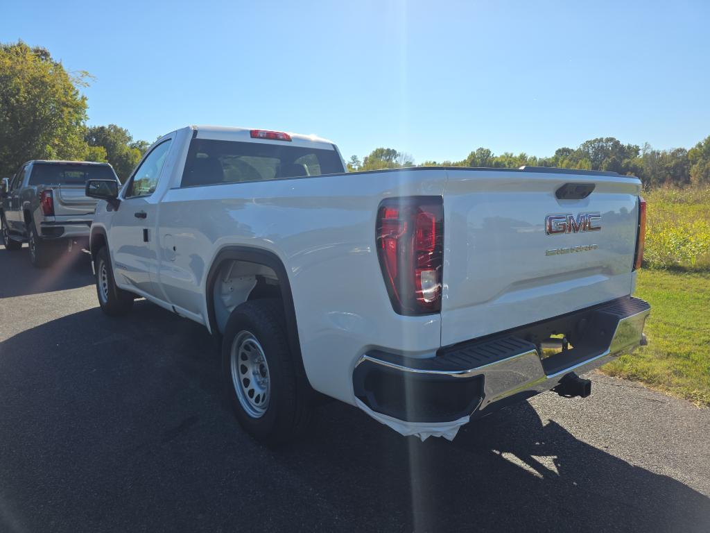 new 2026 GMC Sierra 1500 car, priced at $44,555