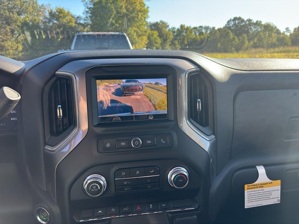 new 2026 GMC Sierra 1500 car, priced at $44,555