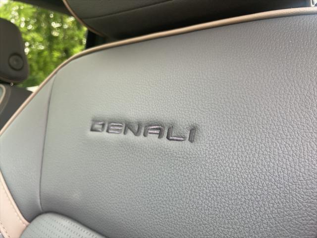 used 2024 GMC Canyon car