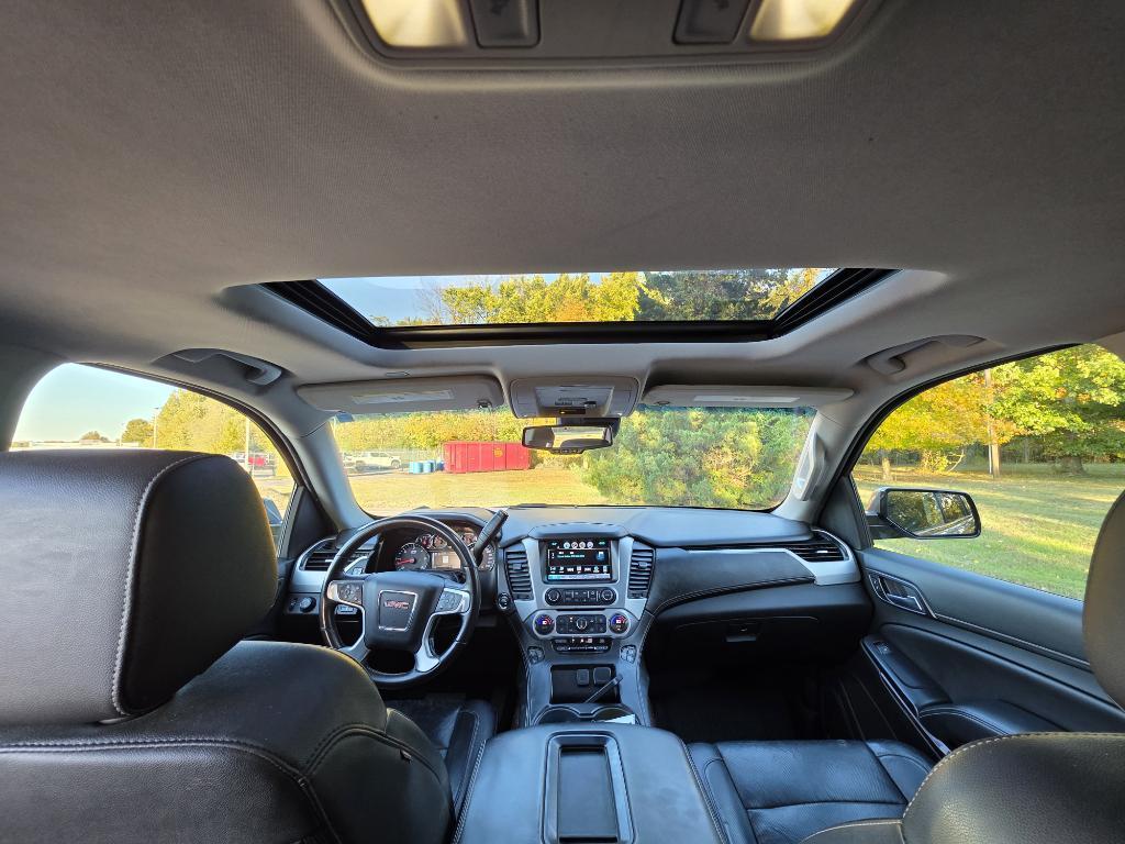 used 2018 GMC Yukon car, priced at $27,995