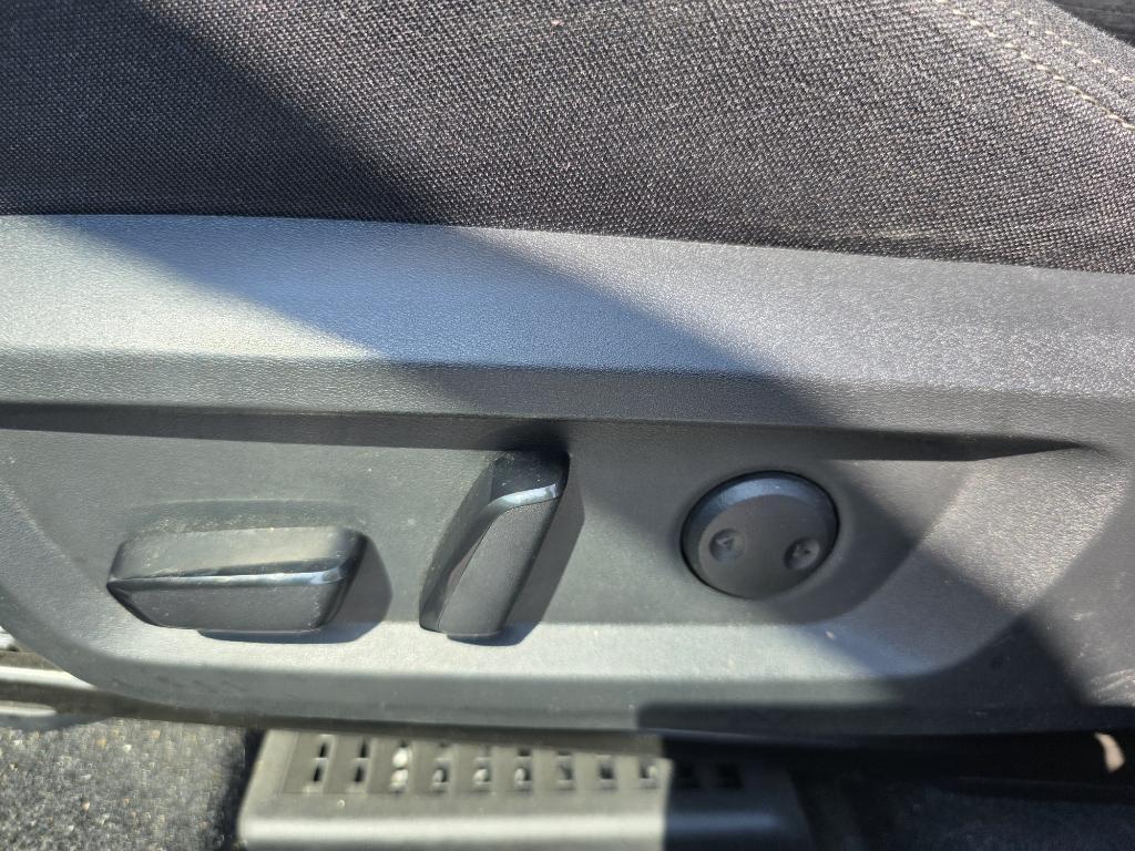 used 2022 Nissan Rogue car