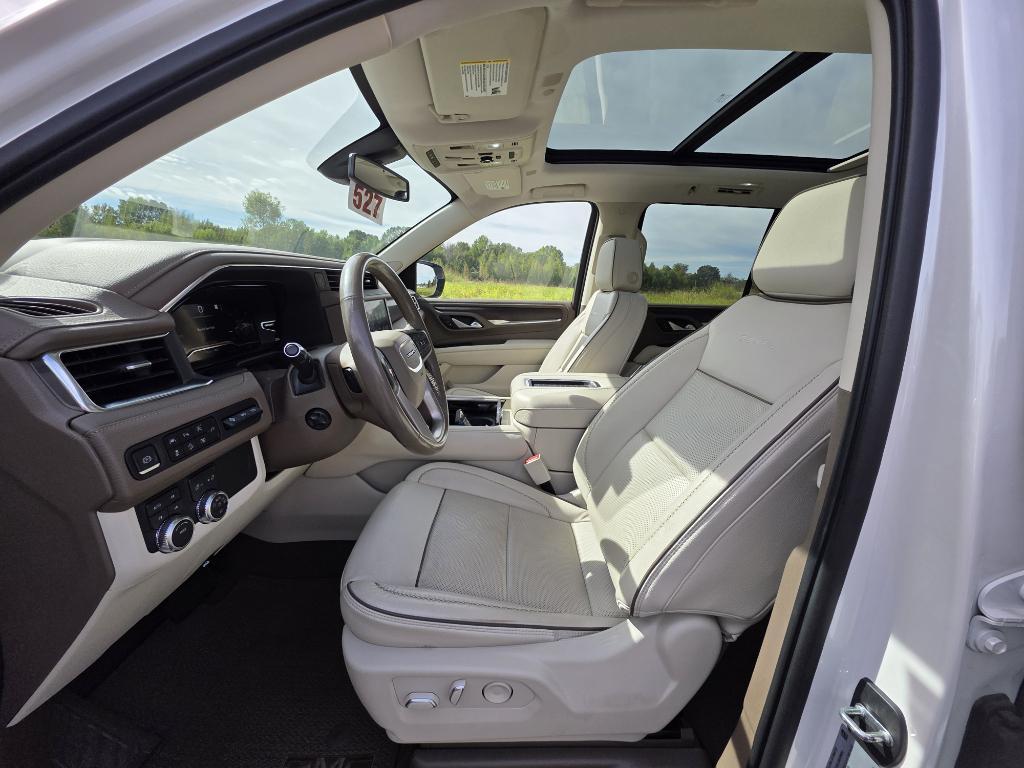 used 2022 GMC Yukon car, priced at $61,995