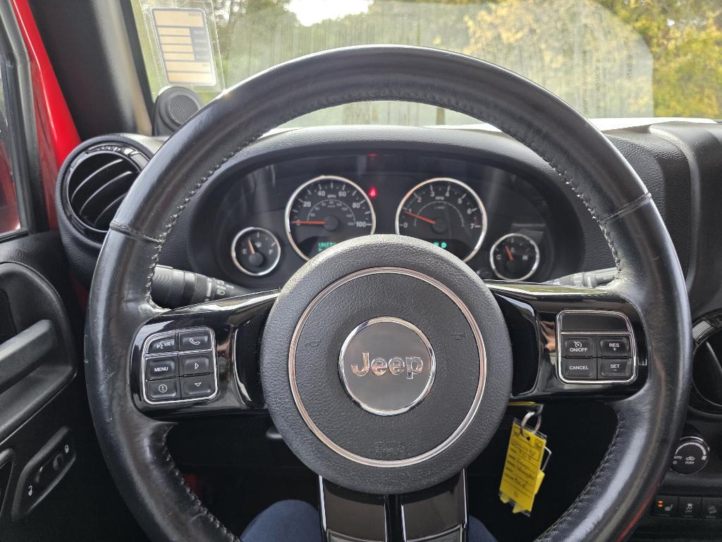 used 2014 Jeep Wrangler Unlimited car, priced at $13,995