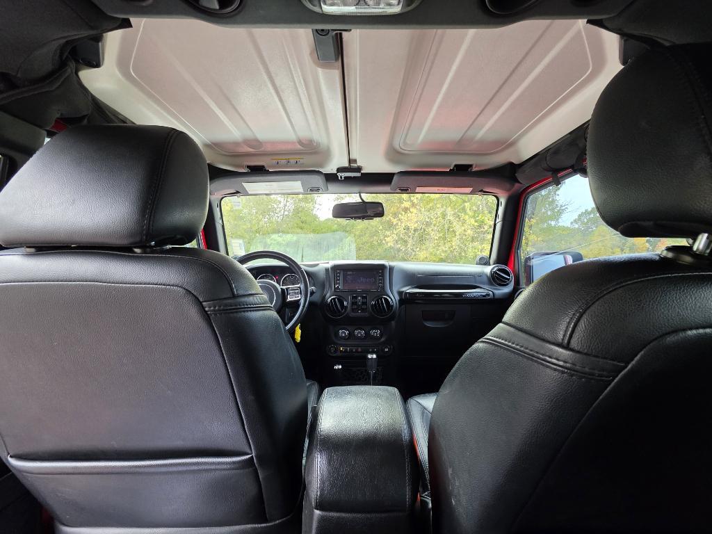 used 2014 Jeep Wrangler Unlimited car, priced at $13,995