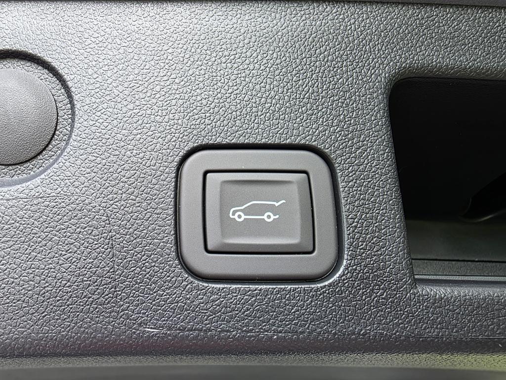 new 2026 GMC Terrain car, priced at $45,025