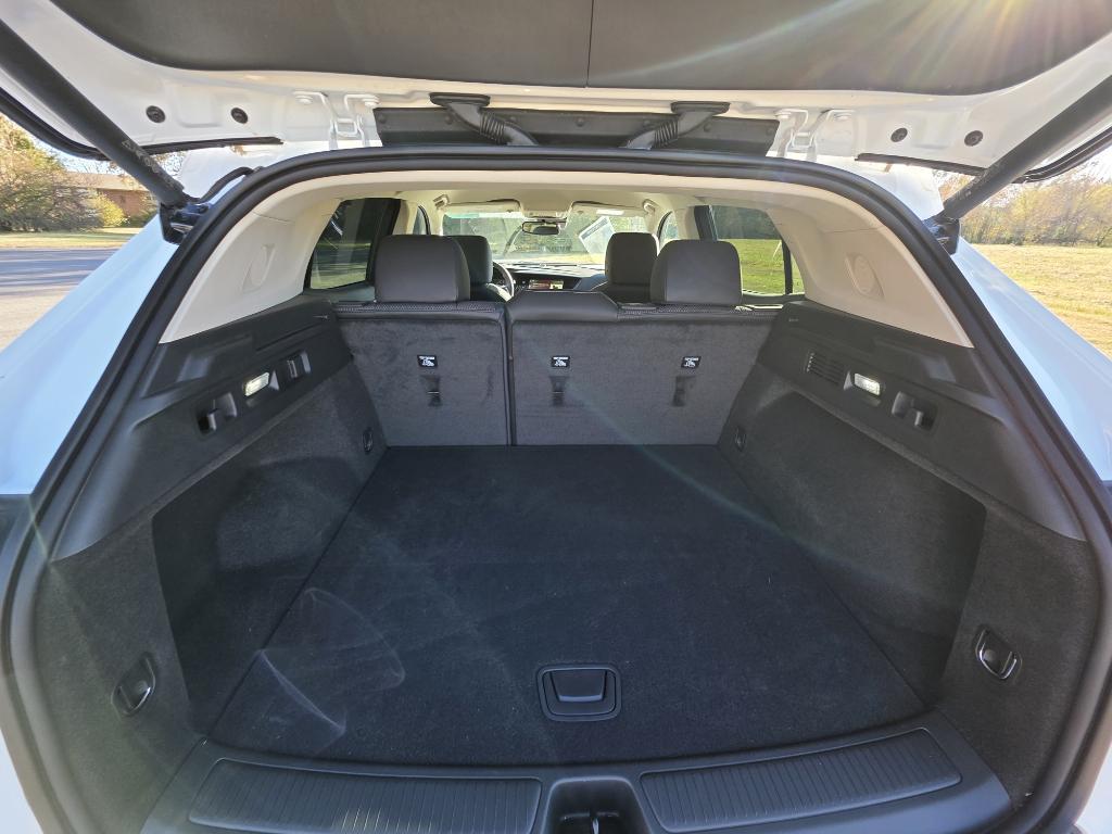 used 2023 Buick Envision car, priced at $28,995