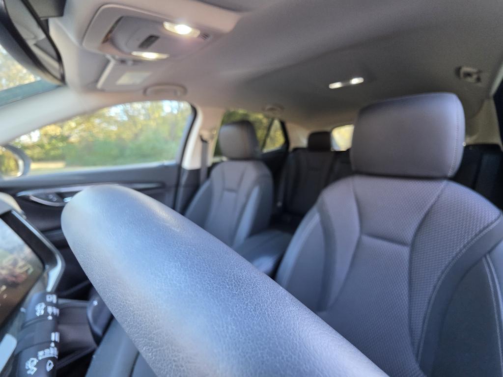 used 2023 Buick Envision car, priced at $28,995