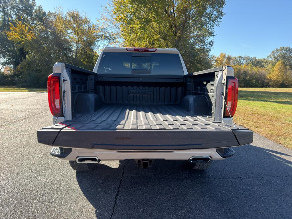 new 2026 GMC Sierra 1500 car, priced at $73,900