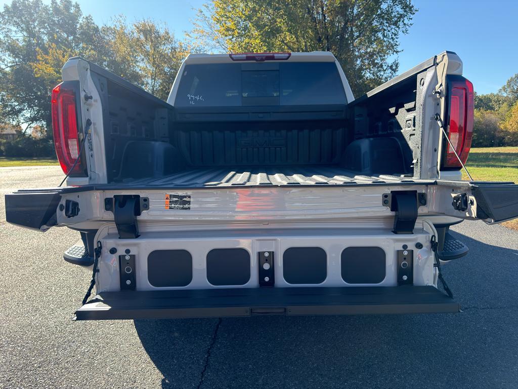 new 2026 GMC Sierra 1500 car, priced at $73,900