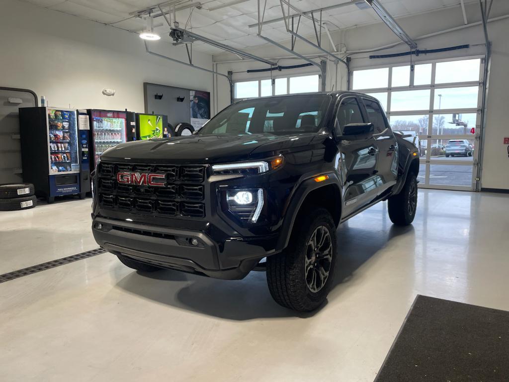 new 2025 GMC Canyon car, priced at $49,095