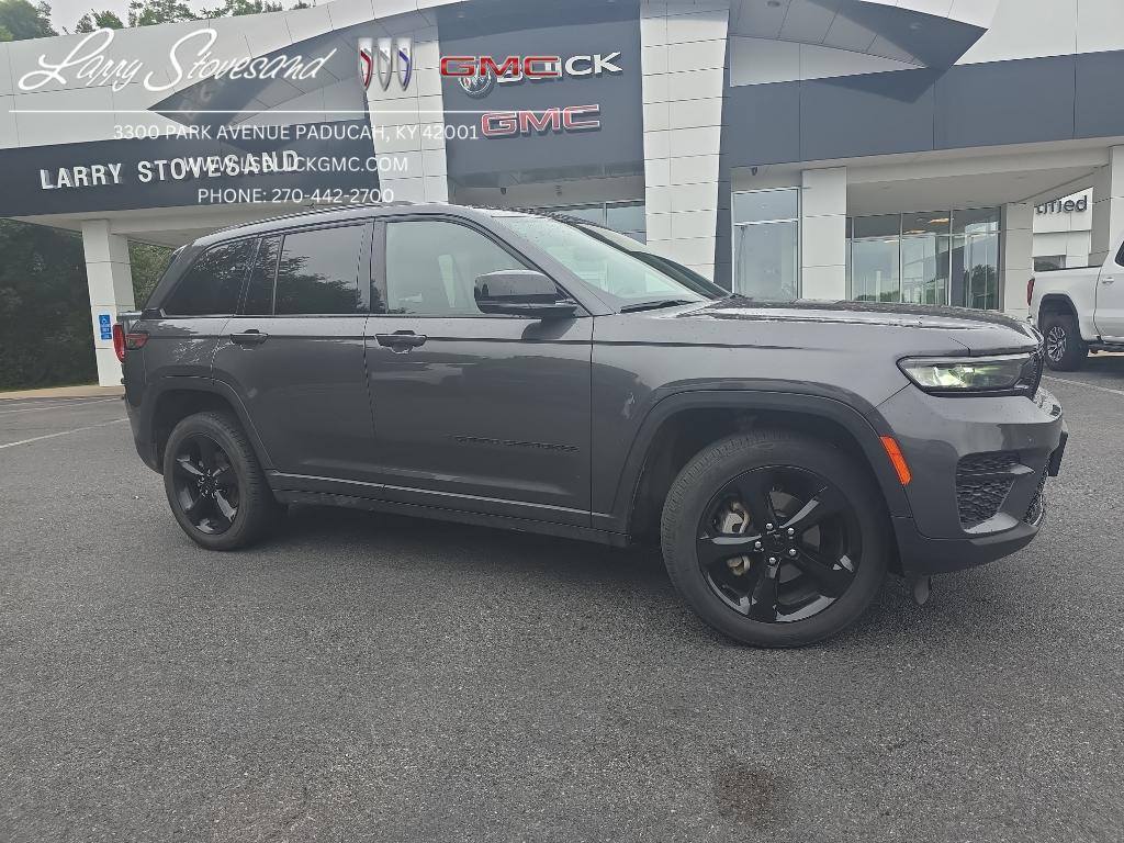 used 2022 Jeep Grand Cherokee car, priced at $28,995