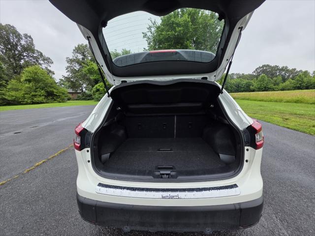 used 2020 Nissan Rogue Sport car, priced at $13,995