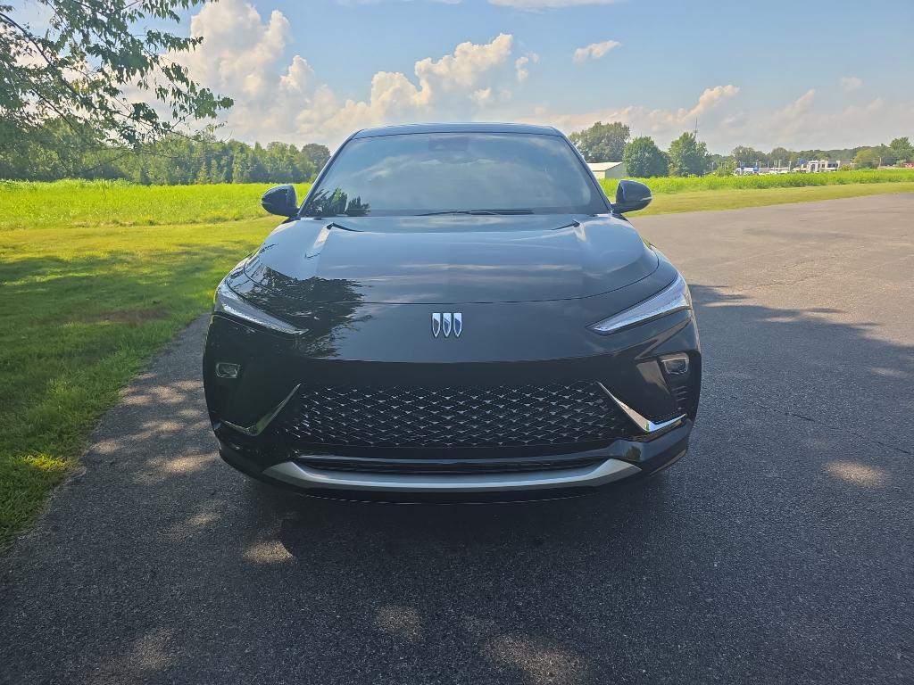 new 2025 Buick Envista car, priced at $31,625