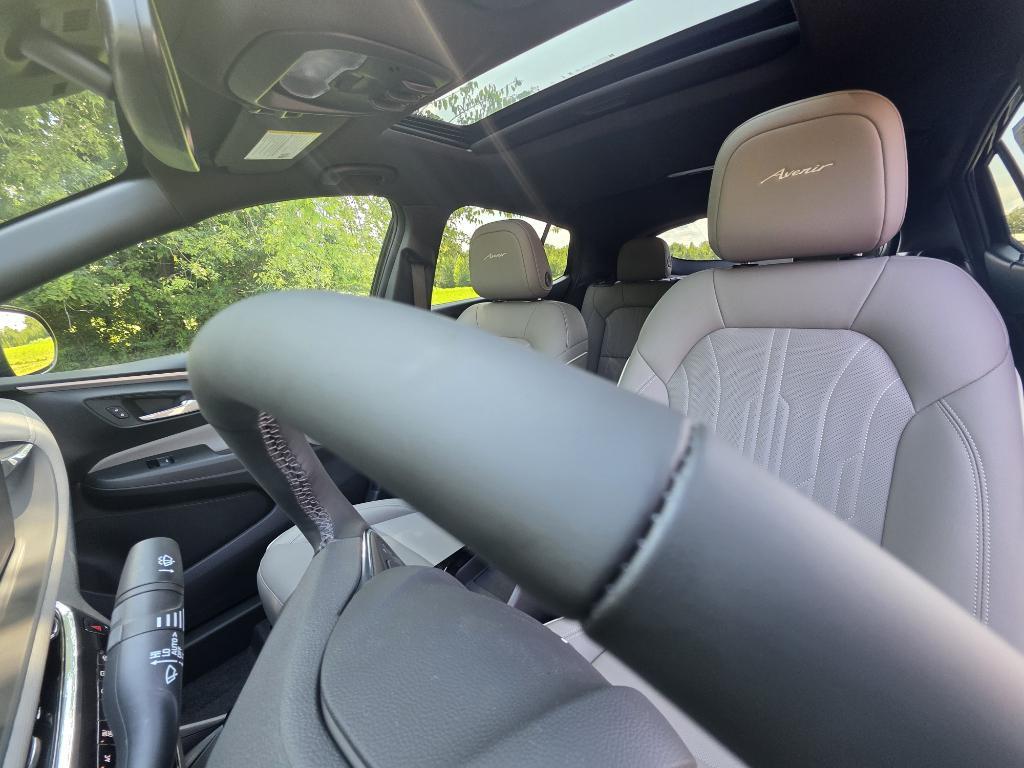 new 2025 Buick Envista car, priced at $31,625