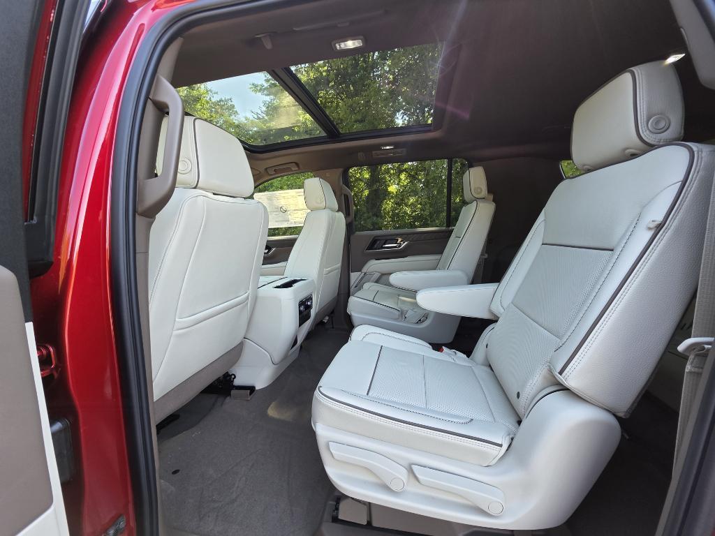 new 2025 GMC Yukon XL car, priced at $94,400