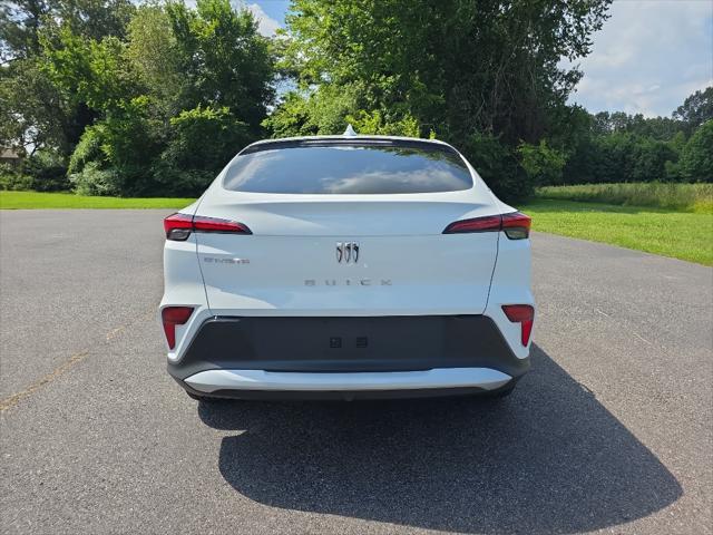 new 2025 Buick Envista car, priced at $26,230