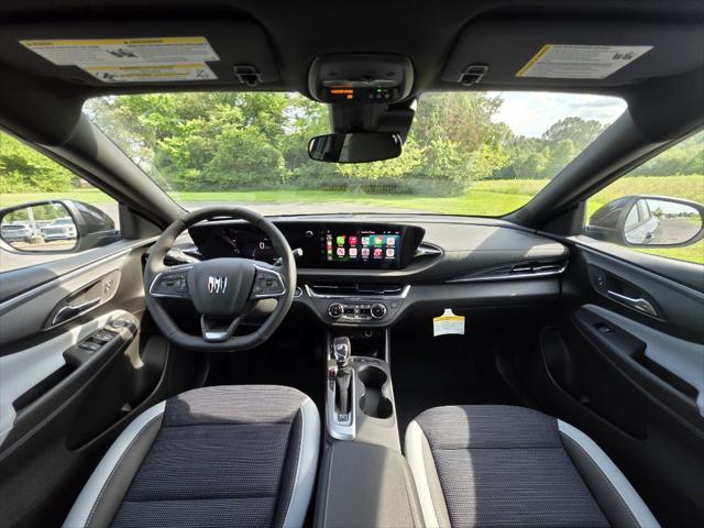 new 2025 Buick Envista car, priced at $26,725
