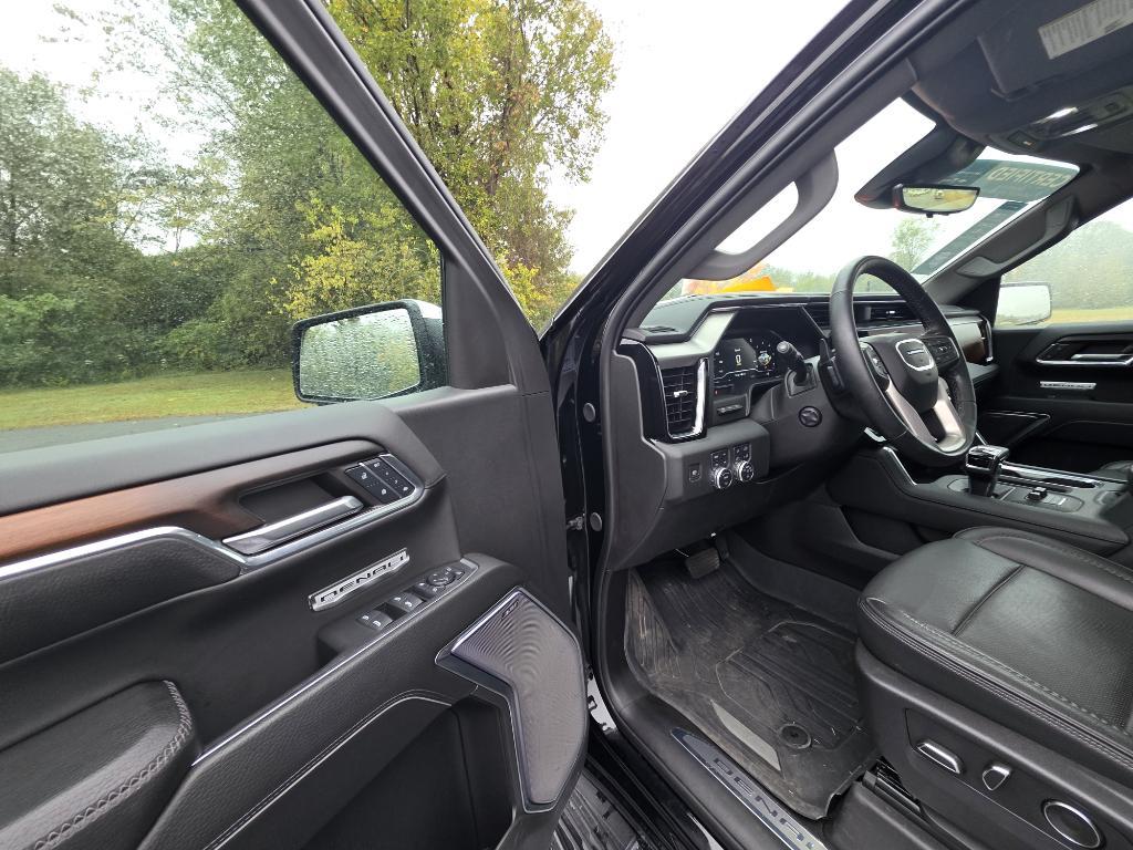 used 2024 GMC Sierra 1500 car, priced at $61,995