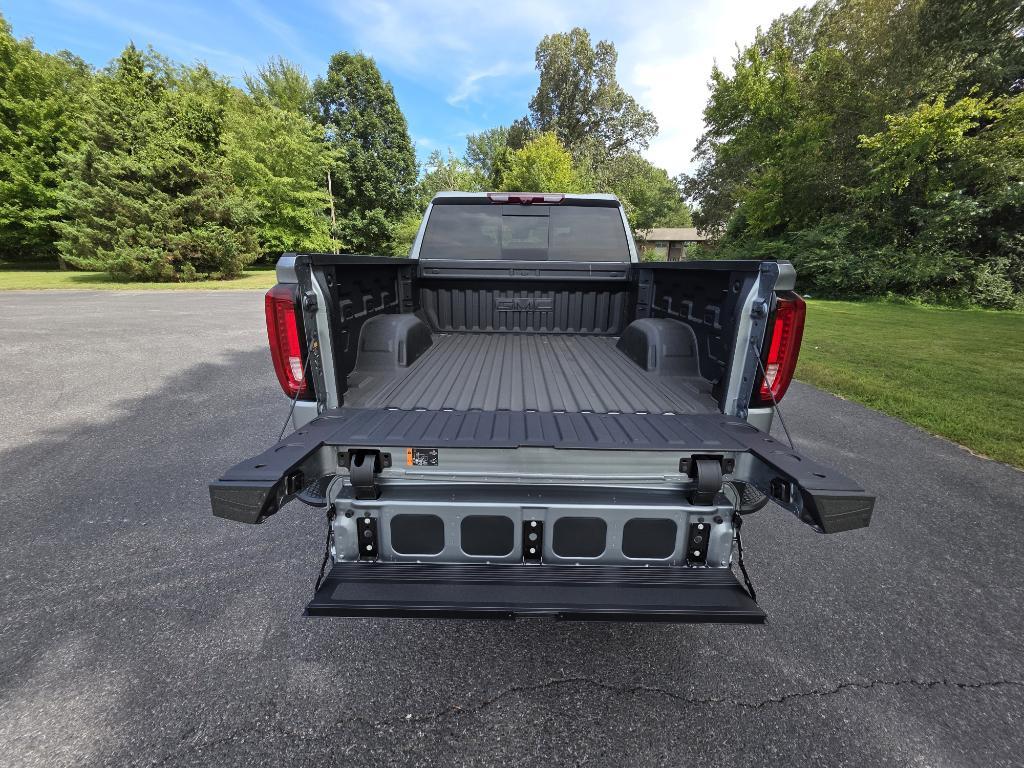 new 2026 GMC Sierra 1500 car, priced at $74,560