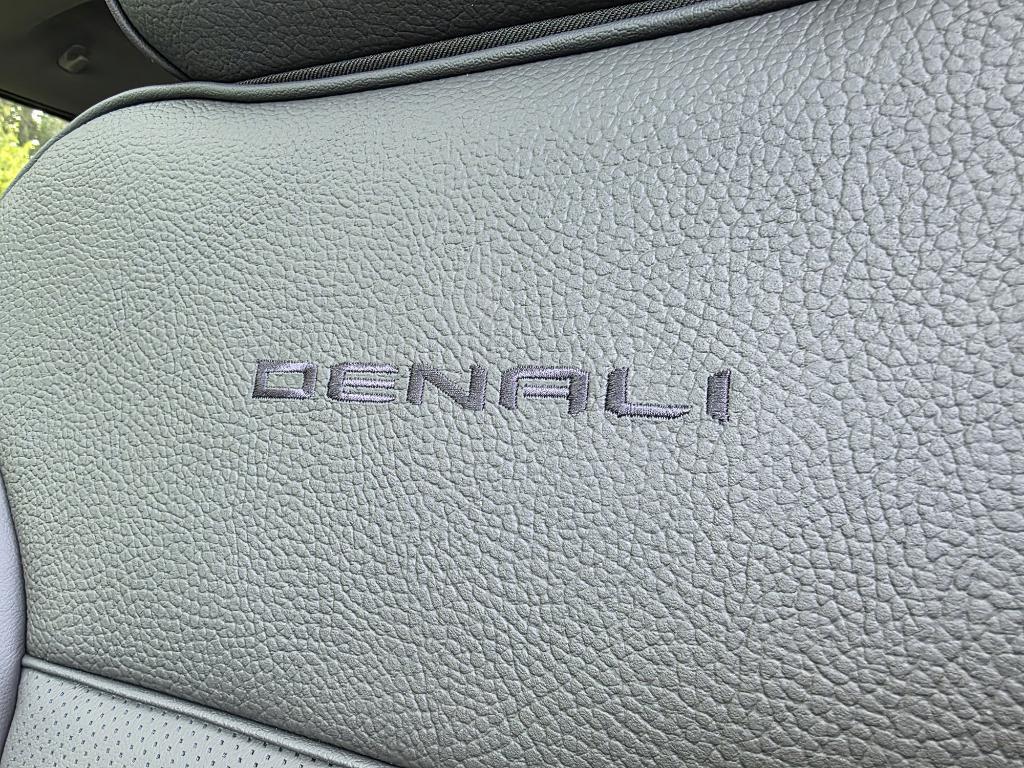 new 2026 GMC Sierra 1500 car, priced at $74,560