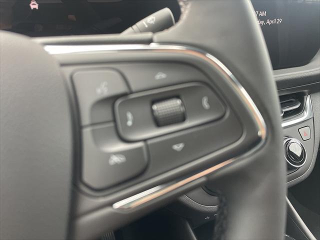new 2025 Buick Envista car, priced at $26,585