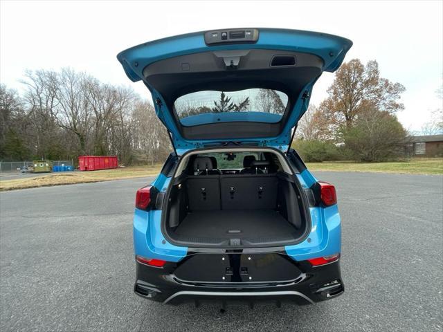 new 2025 Buick Encore GX car, priced at $25,970