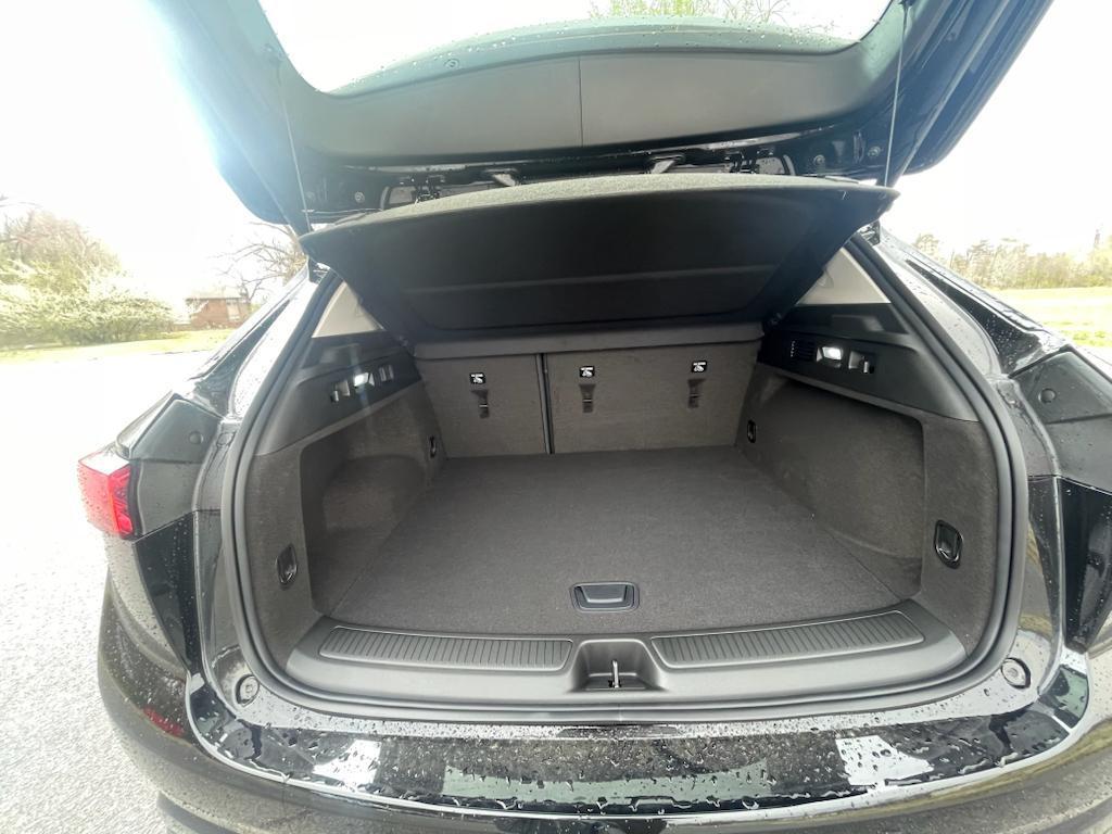 new 2025 Buick Envision car, priced at $43,735