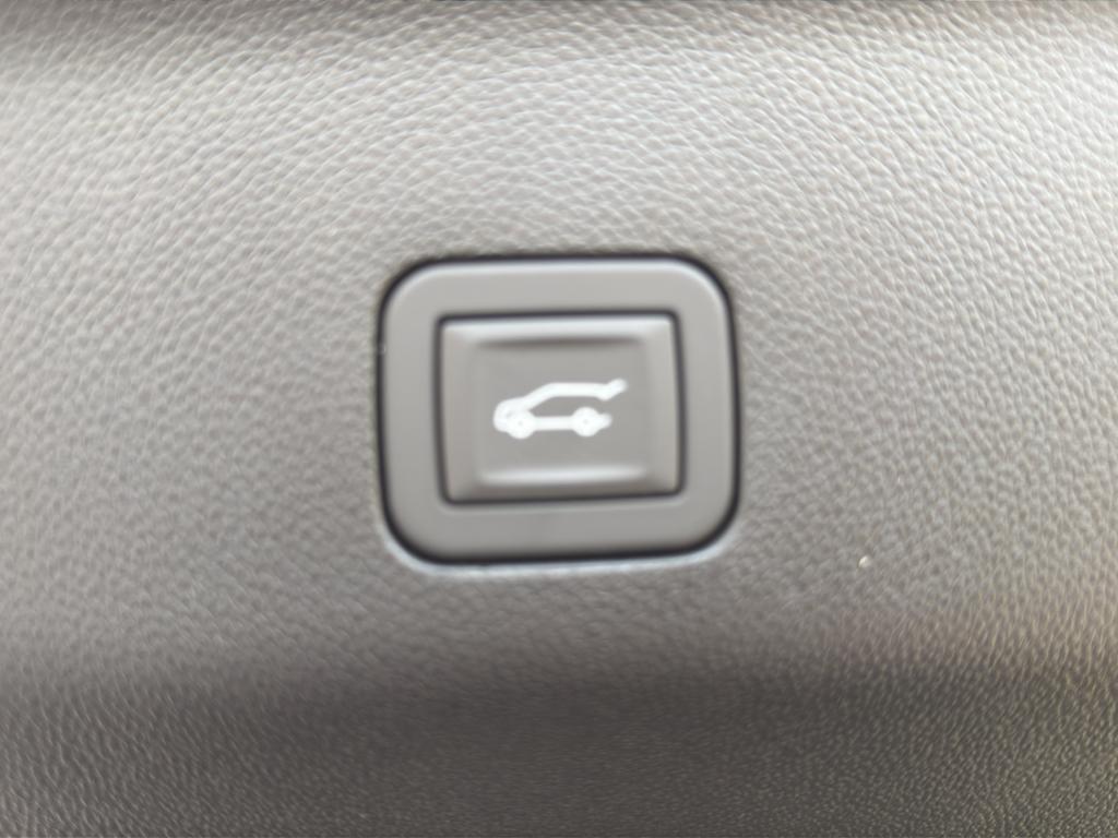 new 2026 GMC Yukon XL car, priced at $97,685