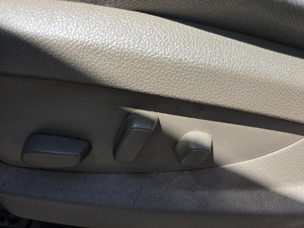 used 2015 Chevrolet Silverado 1500 car, priced at $15,995