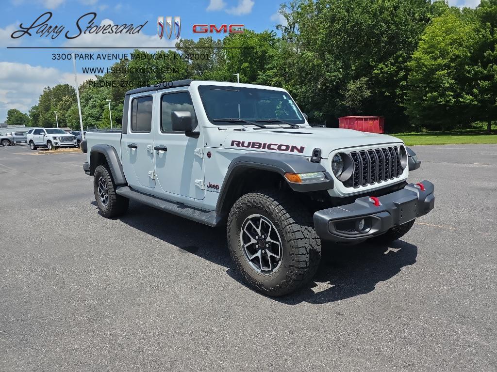used 2024 Jeep Gladiator car, priced at $37,995