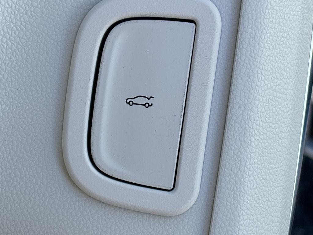 new 2026 Buick Enclave car, priced at $67,655