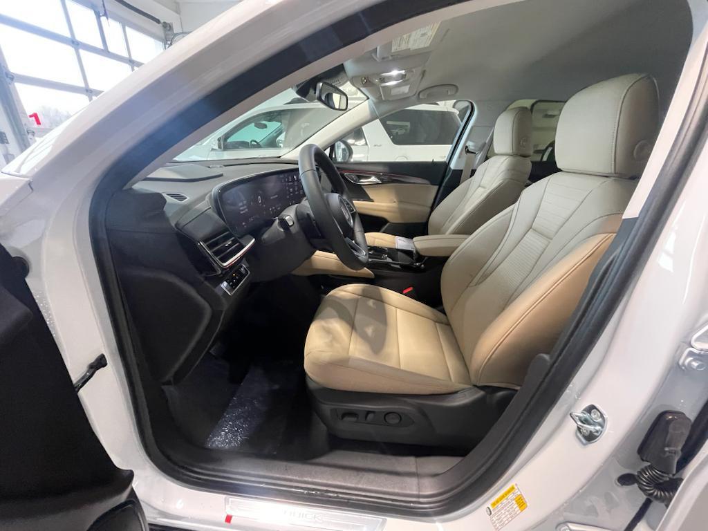 new 2025 Buick Envision car, priced at $39,245