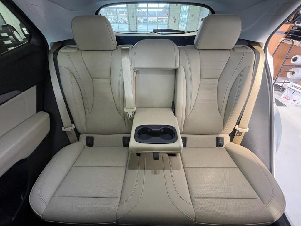 new 2025 Buick Envision car, priced at $39,245