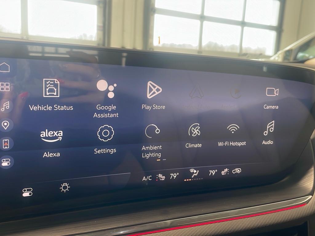 new 2025 Buick Envision car, priced at $39,245