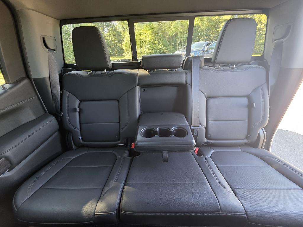 used 2022 Chevrolet Silverado 1500 car, priced at $38,995