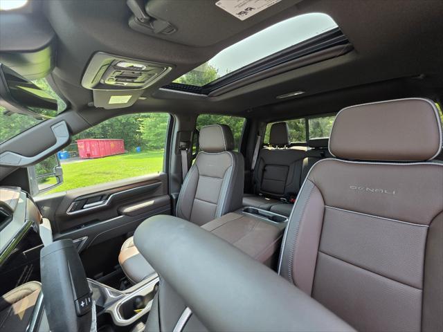 new 2025 GMC Sierra 2500 car, priced at $92,005