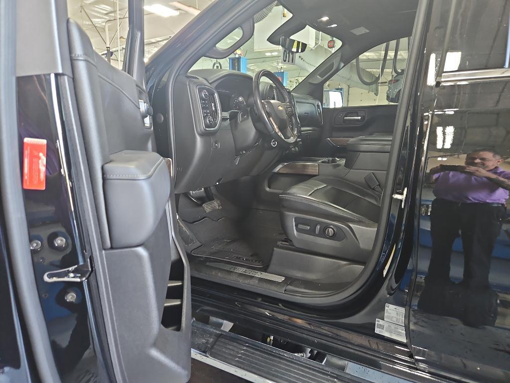 used 2022 Chevrolet Silverado 1500 car, priced at $53,995