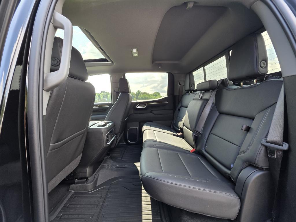 new 2026 GMC Sierra 1500 car, priced at $68,095