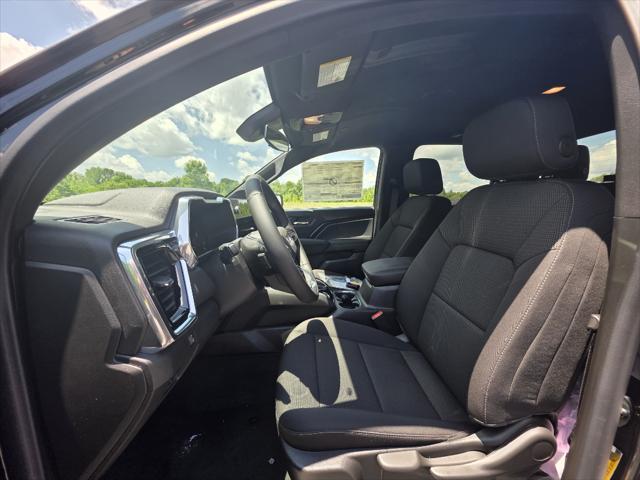 new 2025 GMC Canyon car, priced at $40,965