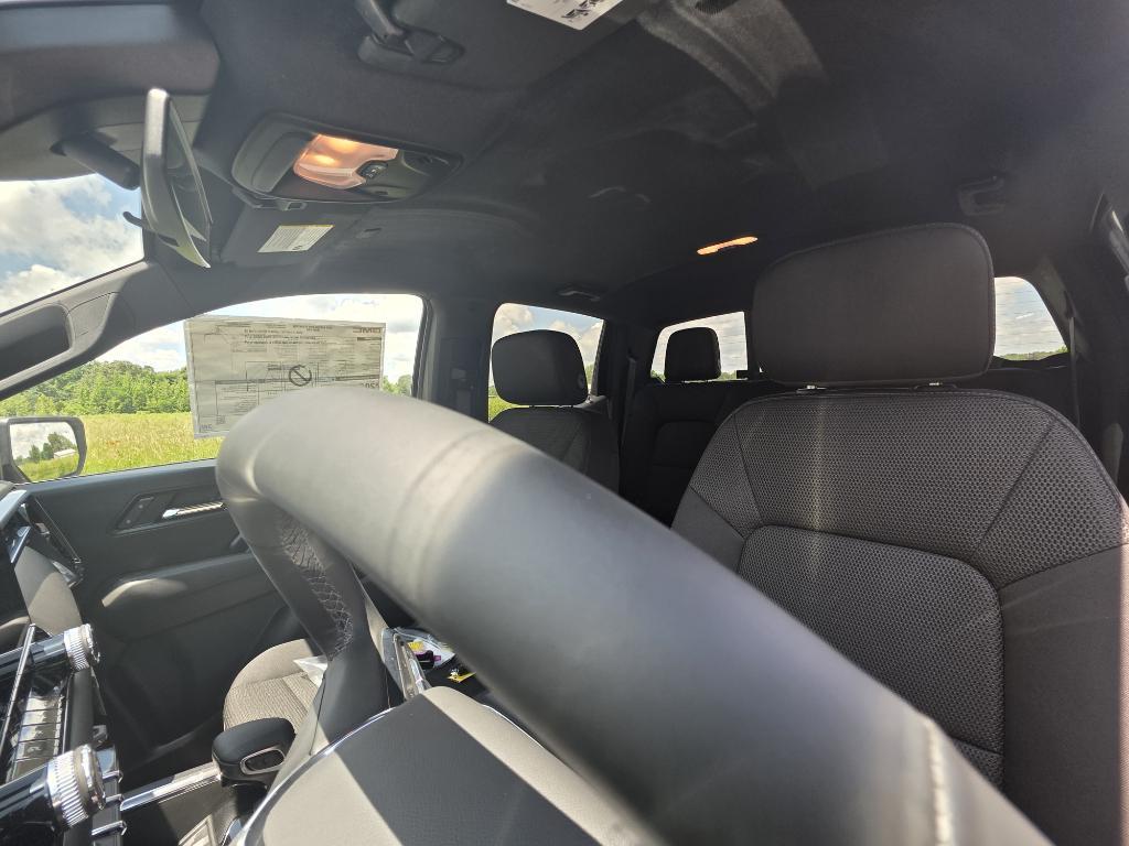 new 2025 GMC Canyon car, priced at $40,965